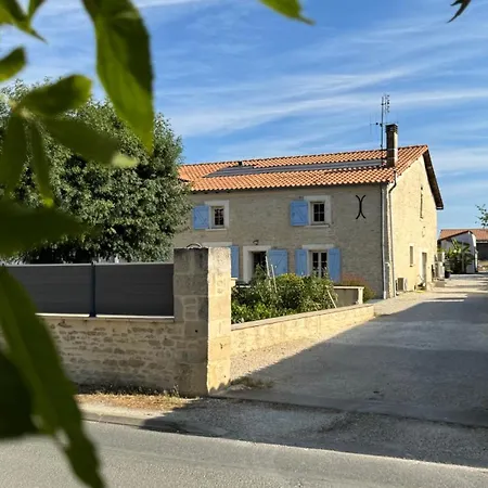 D'hôtes Les Rozières Quarto em Acomodações Particulares *