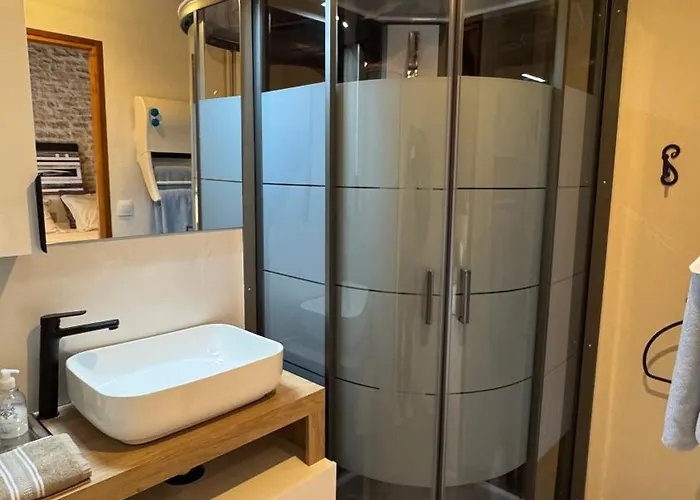 D'hotes Les Rozieres Le Bourdet